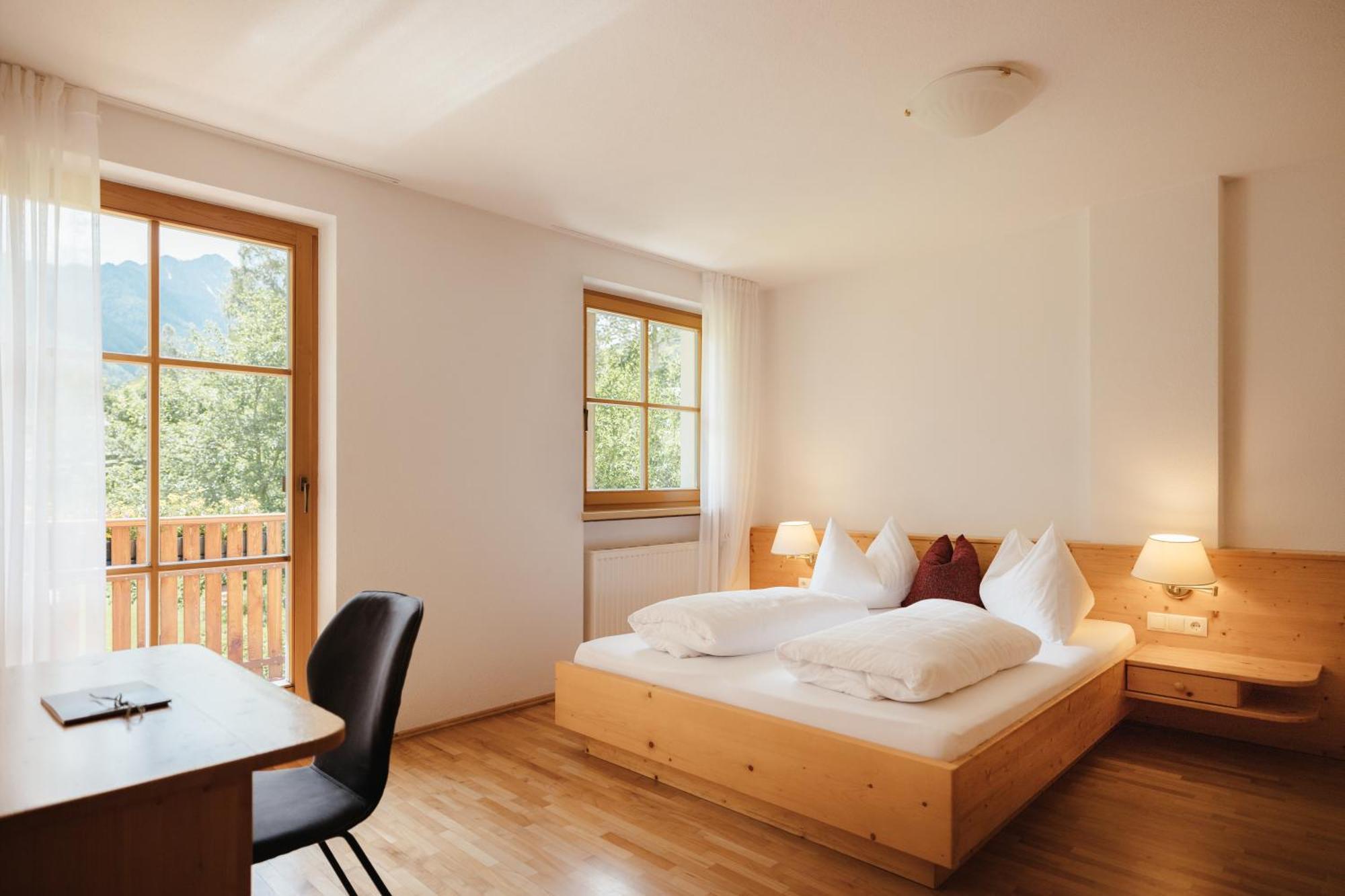 Untermairhof Appartment Residence Сельва-дей-Молини Экстерьер фото